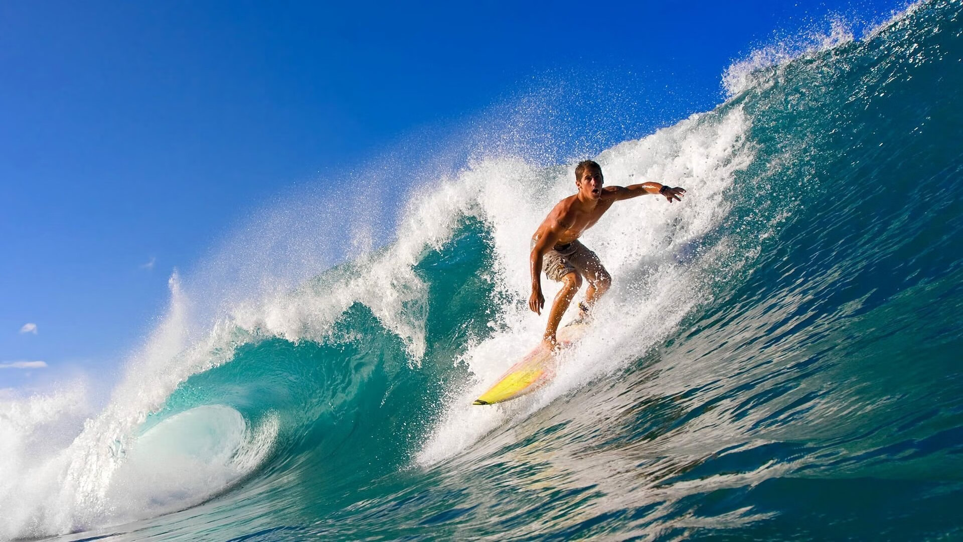 “宽板滑水：东三叉湖赛场见证新一代水上运动的崛起”