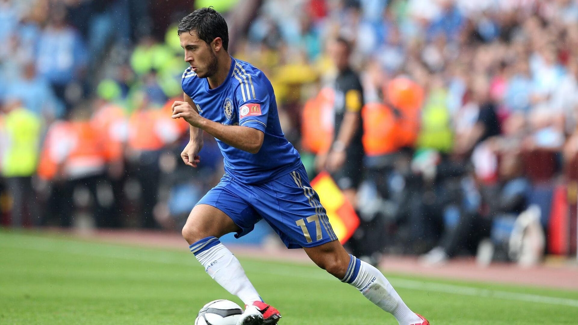 “彭尤蝶泳+自由泳双项冲击，打破中国泳坛纪录”